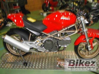 2001 Ducati Monster 600 photo